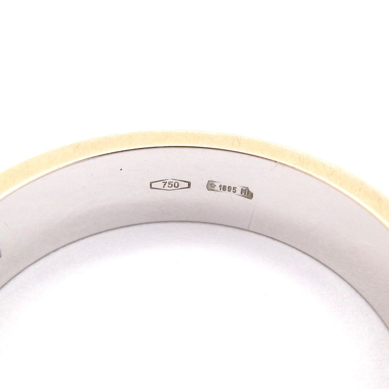 Gucci Ring Icon 18K White Gold Total Weight: 36g