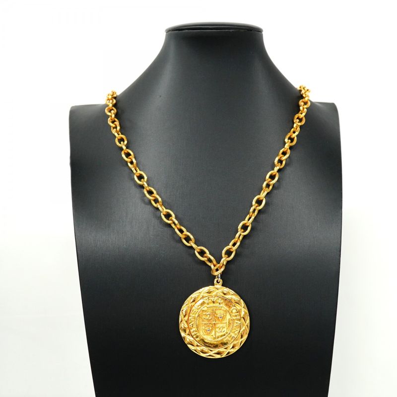 Chanel Necklace Vintage Coco Mark Chanel Logo/matelasse Round Shape Circle GP