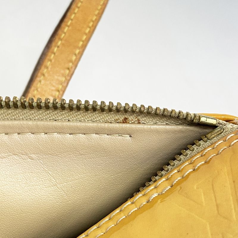 Louis Vuitton Handbag Vernis Bedford M91006 Beige Women's