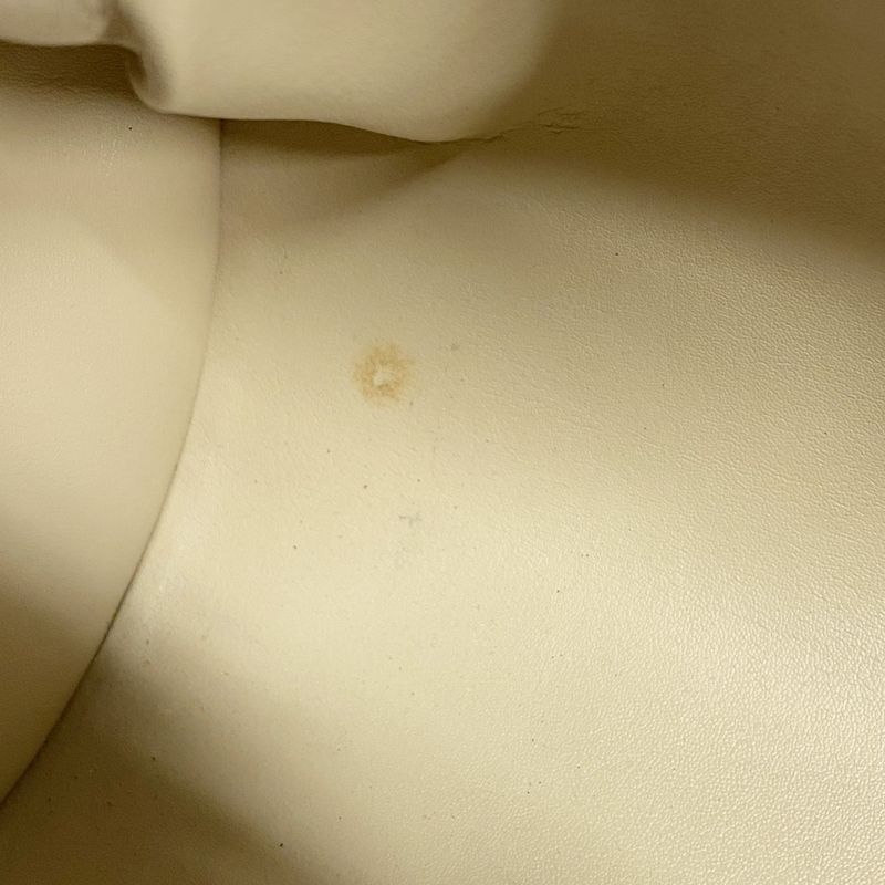 Louis Vuitton Handbag Vernis Bedford M91006 Beige Women's