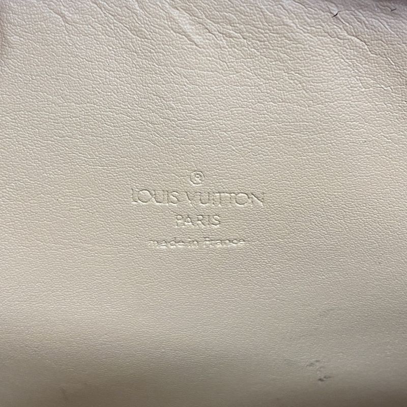 Louis Vuitton Handbag Vernis Bedford M91006 Beige Women's