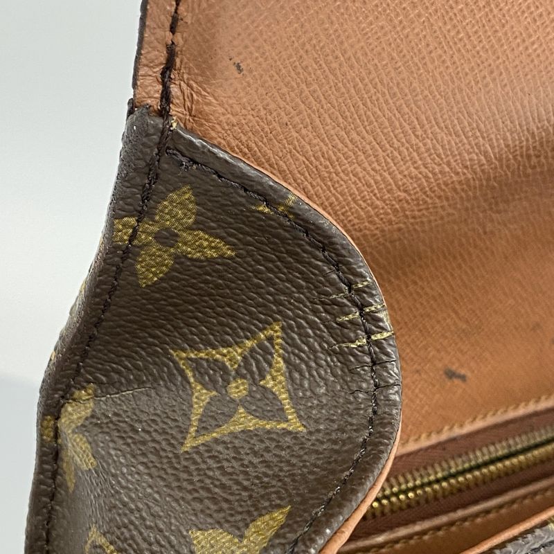 Louis Vuitton Shoulder Bag Monogram Saint-cloud GM M51242 Brown Ladies