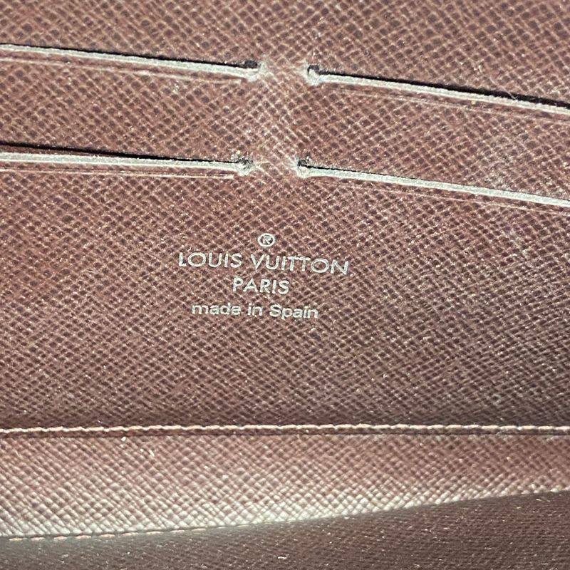 Louis Vuitton Epi Zippy Wallet M60313 Amande Electrique Cles Deuce