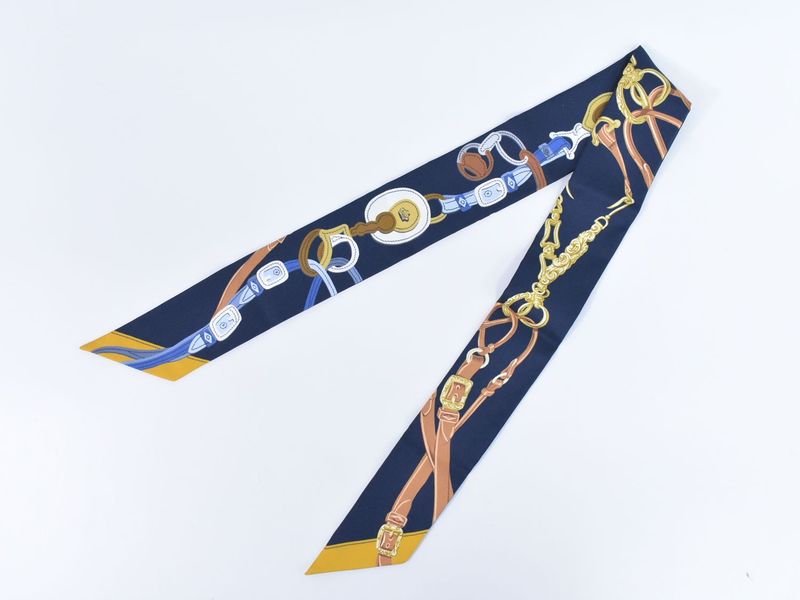 Authentic Hermes Brides De Gala Brides De Gala Twirly Scarf Bandana Silk Navy