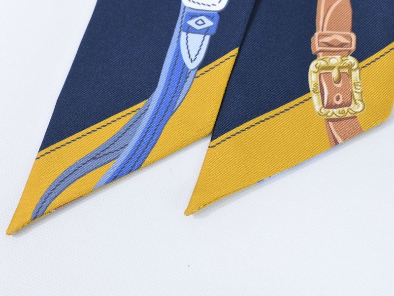Authentic Hermes Brides De Gala Brides De Gala Twirly Scarf Bandana Silk Navy
