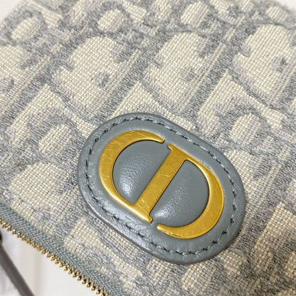 Dior/christian Dior 30 Montaigne Dahlia Wallet S2197utzq_m932 Light Gray And