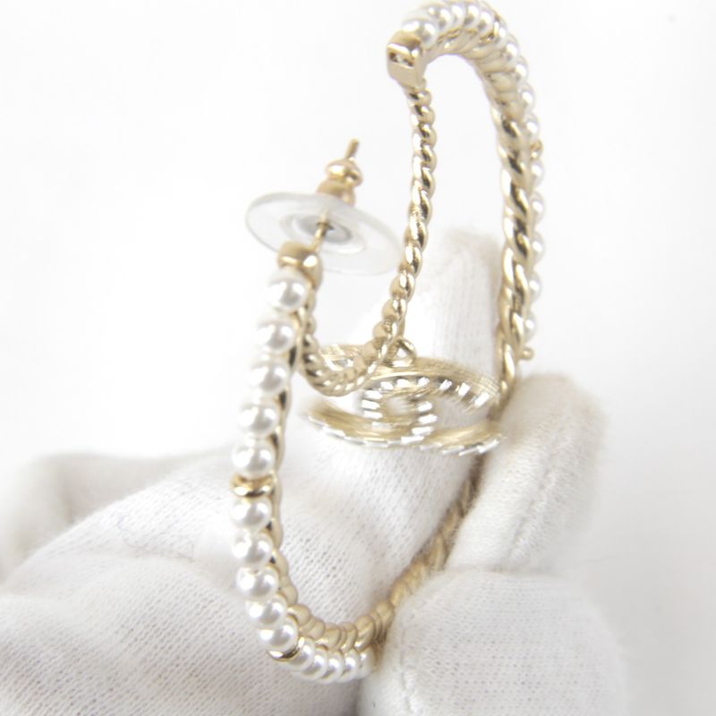 Metal Chanel Pearl/rhinestone Hoop Earrings With Box