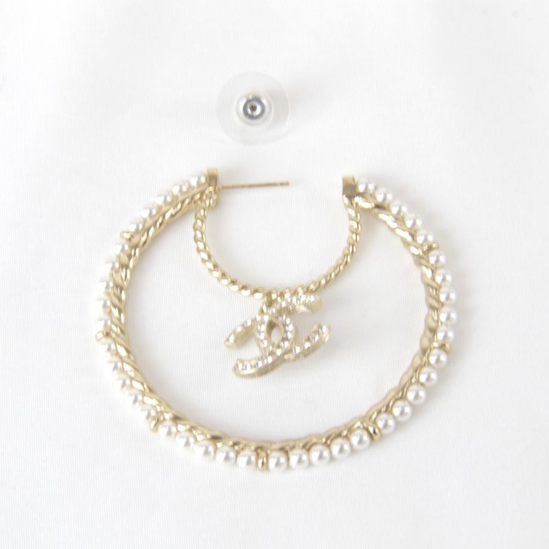 Metal Chanel Pearl/rhinestone Hoop Earrings With Box