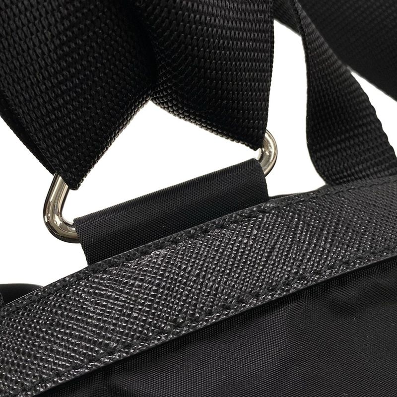 Prada Backpack Sac With Pouch Medium Re-nylon Backpack 1bz811 Black Re-nylon