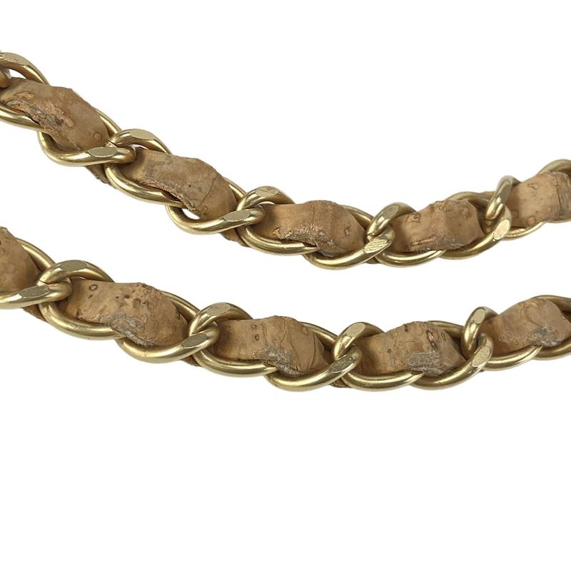 Chanel Shoulder Bag 255/v-stitching (chevron) Beige Chain Shoulder/matt Togo