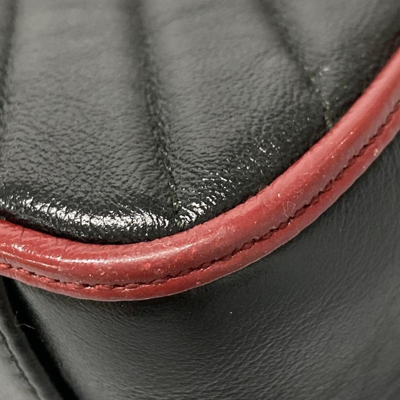 Gucci Handbag GG Marmont Mini Top Handle Bag 583571 Black And Red Leather