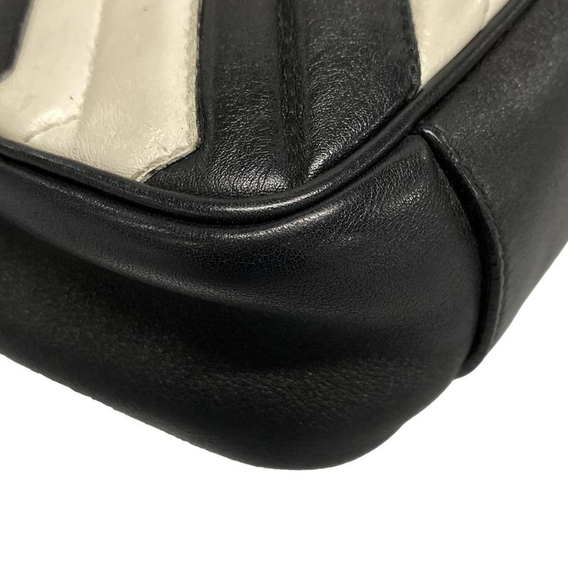 Gucci Shoulder Bag GG Marmont Quilted Small Shoulder Bag 443497 Black And White