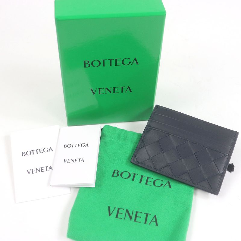 Bottega Veneta 743209 Leather Intrecciato Business Card Holder