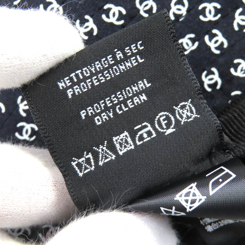 CHANEL 25SS Coco Beach Mini CC Logo Total Pattern Bucket Hat Black White S Made