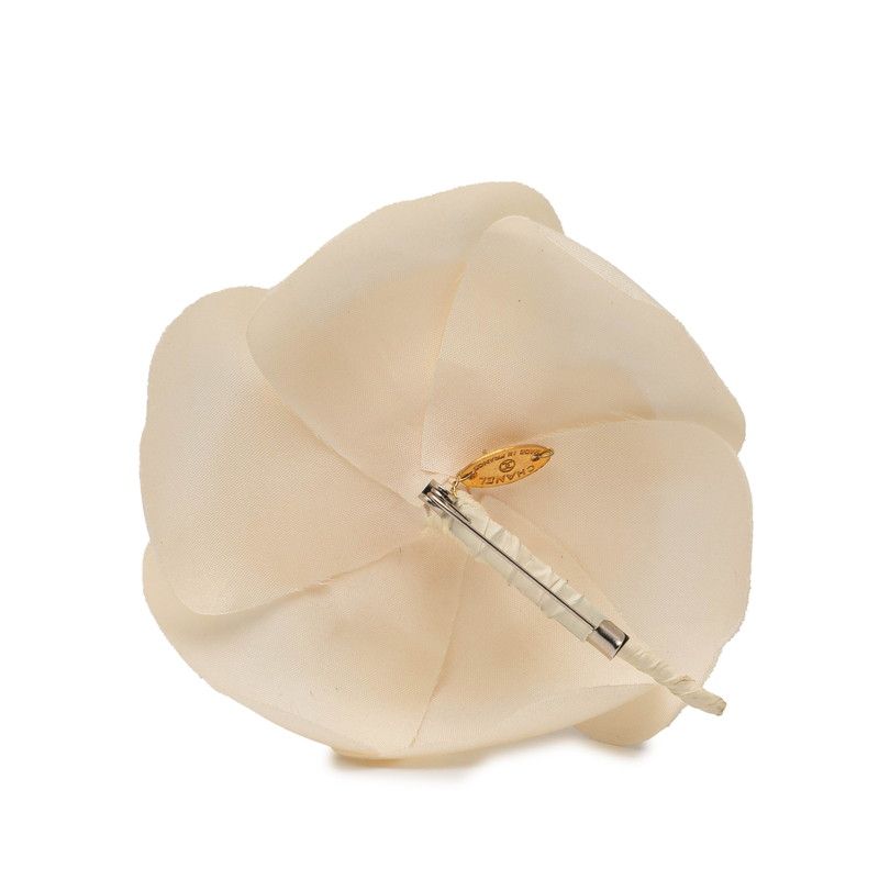 Chanel Camellia Brooch Corsage Beige Ivory Fabric Ladies Chanel