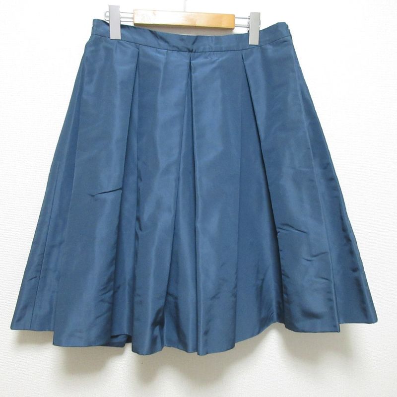 Prada 100% Silk Knee-Length Tucked Flared Skirt Size 44s Blue Women Used