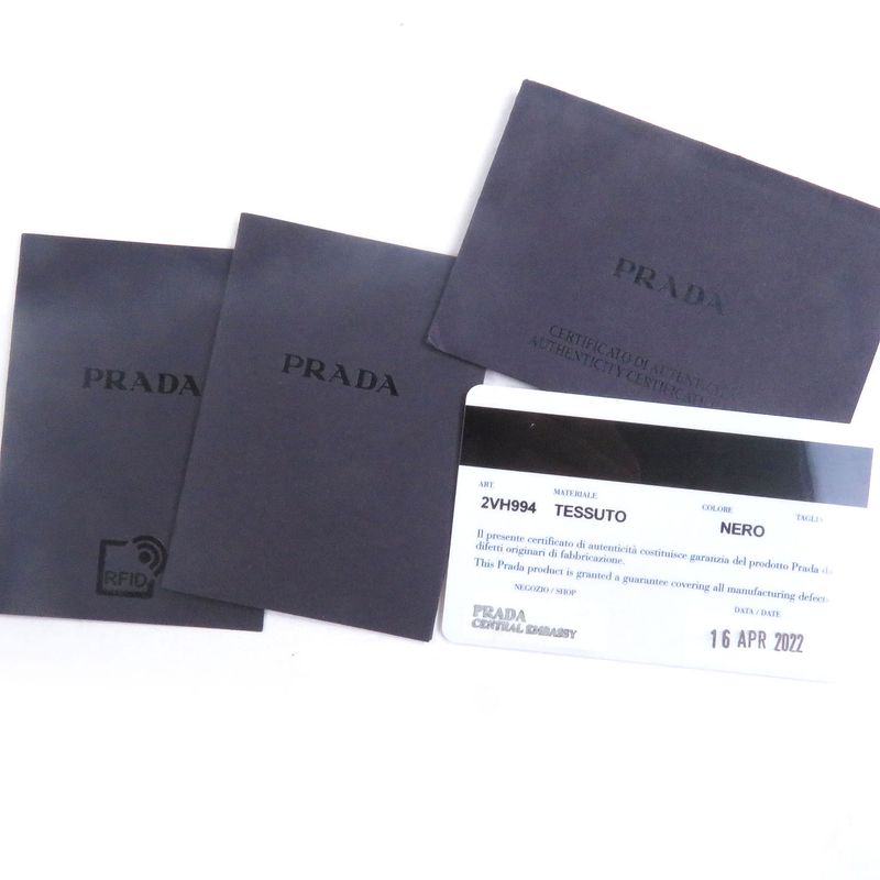 Prada 2vh994 Re-nylon Triangle Logo Triangle Plate Shoulder Bag Crossbody Bag