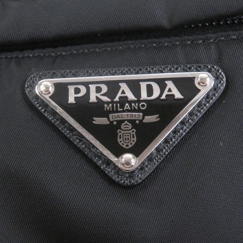 Prada 2vh994 Re-nylon Triangle Logo Triangle Plate Shoulder Bag Crossbody Bag