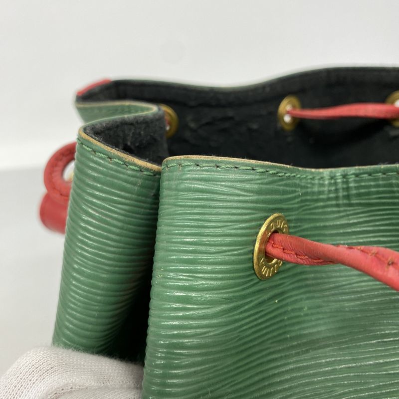 Louis Vuitton Shoulder Bag Epi Petite Noe M44147 Borneo Green Castilian Red