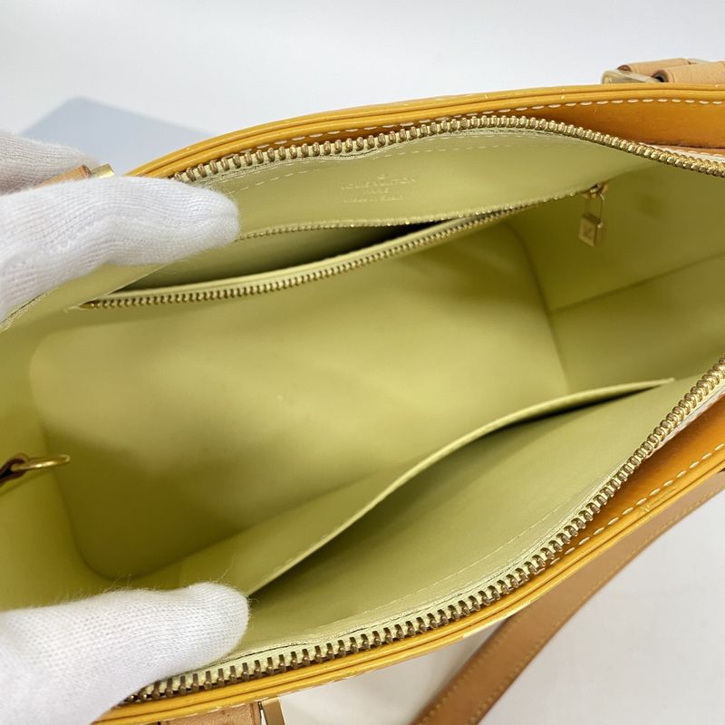 Louis Vuitton Tote Bag Vernis Houston M91055 Lime Yellow Women's