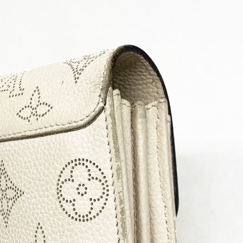 Louis Vuitton Long Wallet Mahina Portefeuille Mahina Iris M60177 Ivoire Ladies