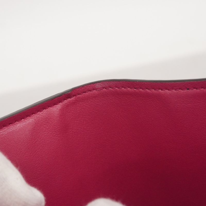 Louis Vuitton Trifold Wallet Taurillon Portefeuille Capucines Compact M62157