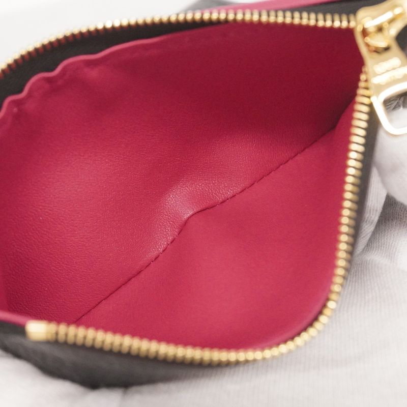 Louis Vuitton Trifold Wallet Taurillon Portefeuille Capucines Compact M62157