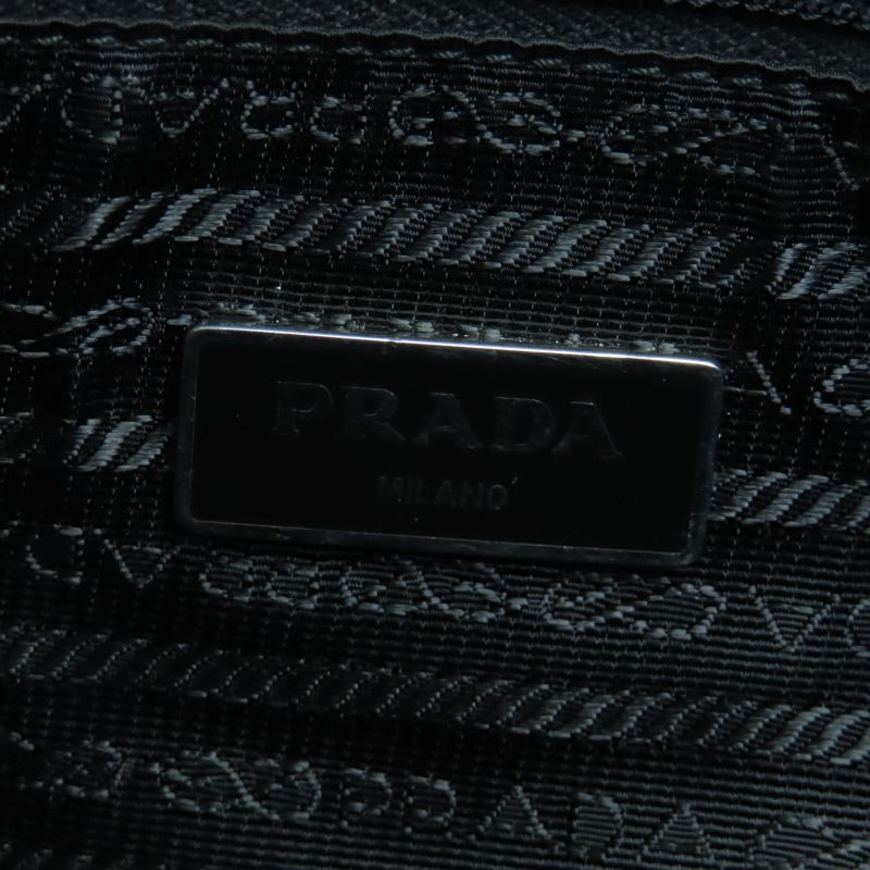 Prada 1bg867 Re-nylon With Pouch And Shoulder Triangle Logo Leather Use 2WAY