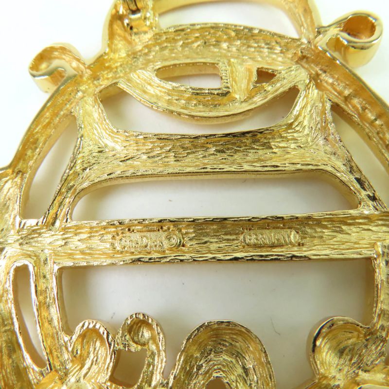 Christian DIOR Emblem Logo Design Brooch Accessories Gold Ladies