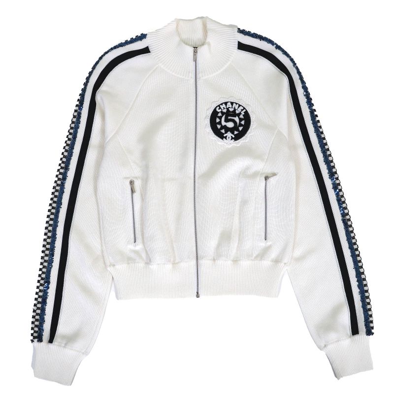 CHANEL 2023 P74166 Coco Mark Logo NO.5 Patch Sequin Embellished Blouson White