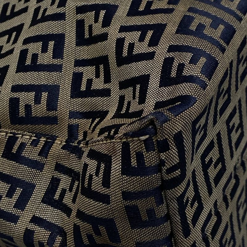 Fendi Shoulder Bag Zucchino Pattern 0916115001 Ivory X Dark Navy Leather