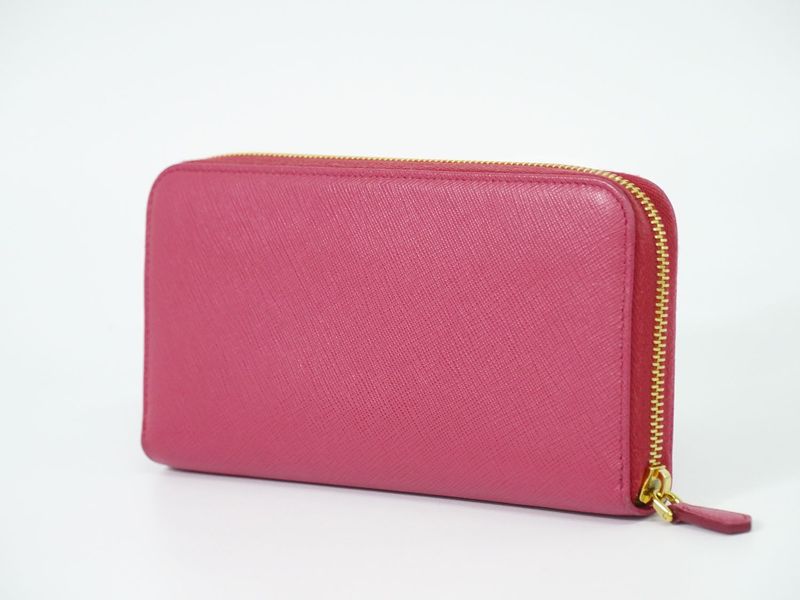 Authentic Prada Leather Round Zipper Long Wallet Long Wallet Pink Wallet