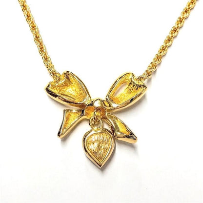 Christian DIOR Ribbon Heart Necklace With Rhinestones Gold