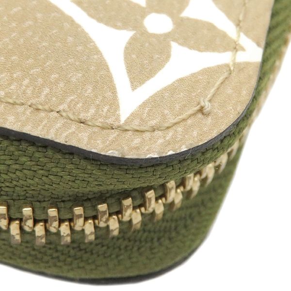 Louis Vuitton Long Wallet Zippy Wallet Monogram Canvas Monogram Giant Canvas