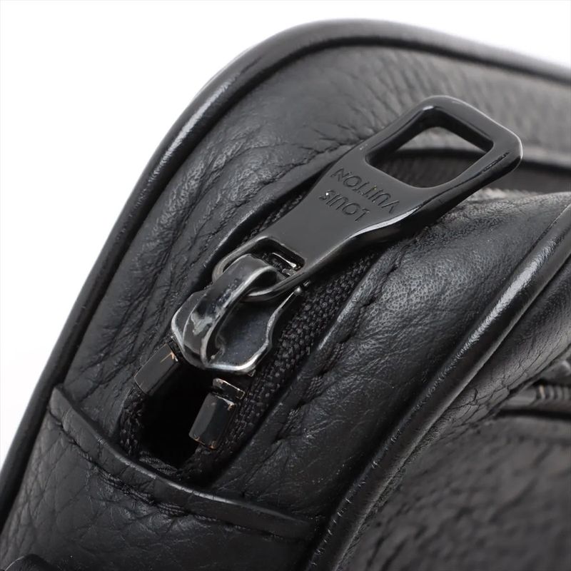 Louis Vuitton Taurillon Pochette Volga With RFID M55703 Leather Second Bag