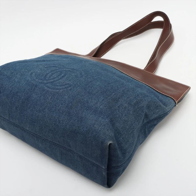 Chanel Authenticity / With Serial Seal Denim Coco Mark Leather Tote Bag