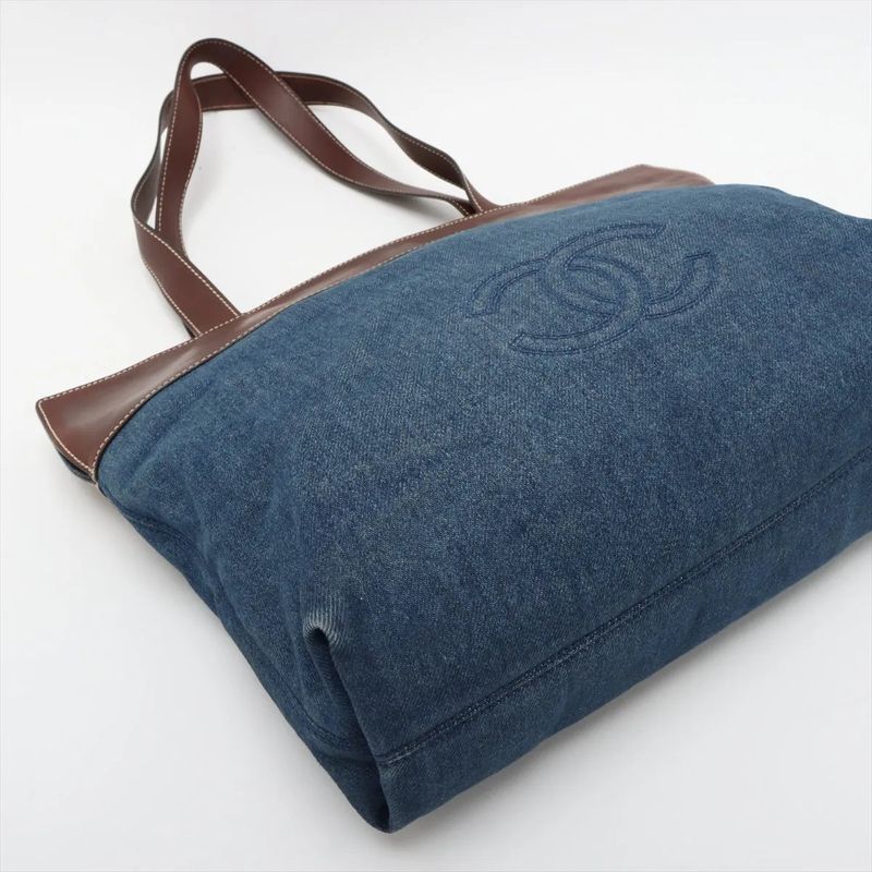 Chanel Authenticity / With Serial Seal Denim Coco Mark Leather Tote Bag