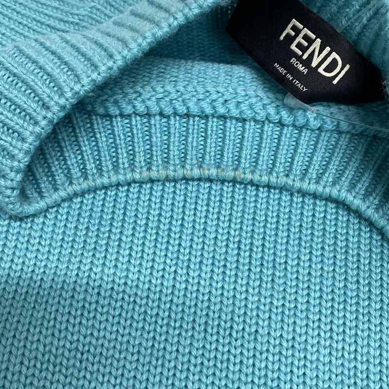 Fendi Long Sleeve Sweater Size 44 L Women - Fzx123 AM6E Light Green Baguette