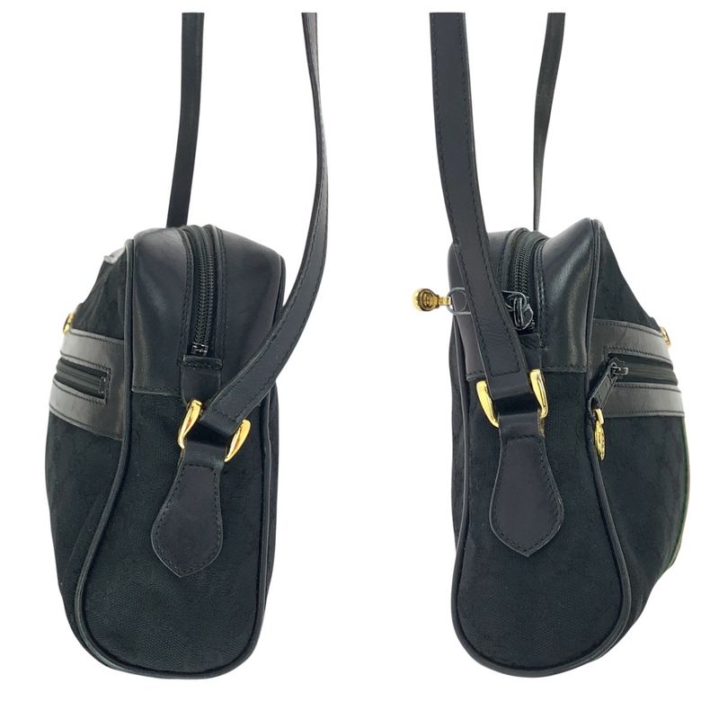 Gucci Vintage Old Gucci Sherry Line Black Gold Hardware GG Canvas/leather