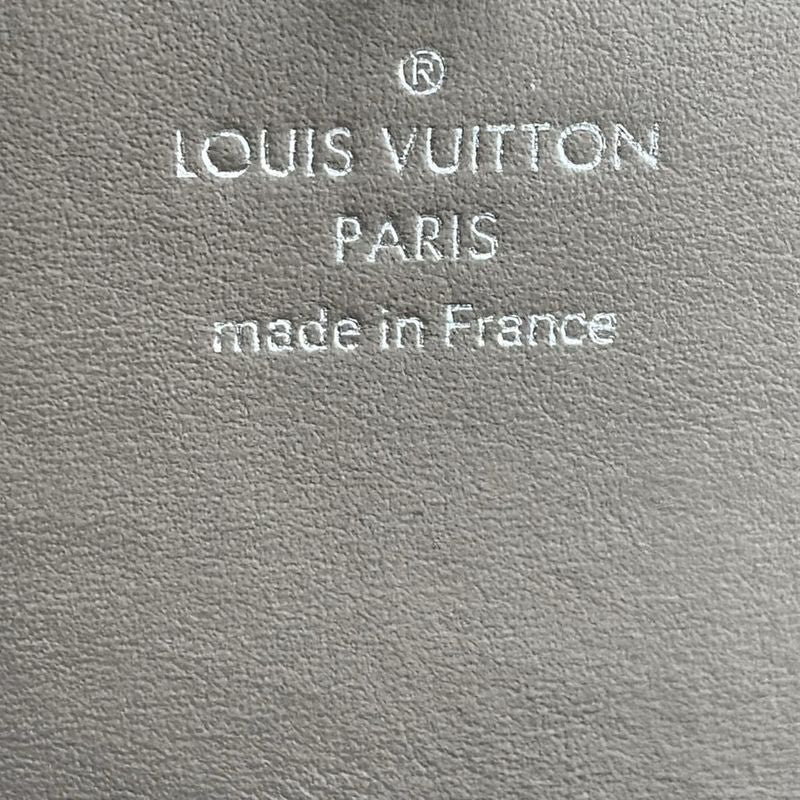 Louis Vuitton Mahina Portefeuille Iris Compact M62542 Gallet Initials Engraved