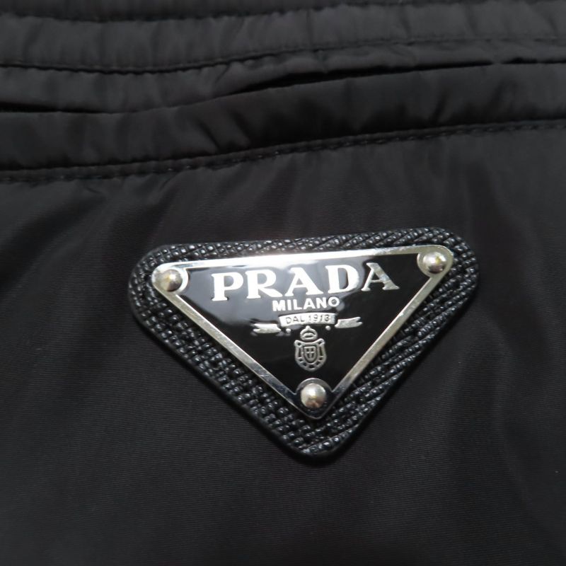 Prada 23AW 29y132re-nylon Triangle Logo Cropped 2WAY Down Jacket Black 40
