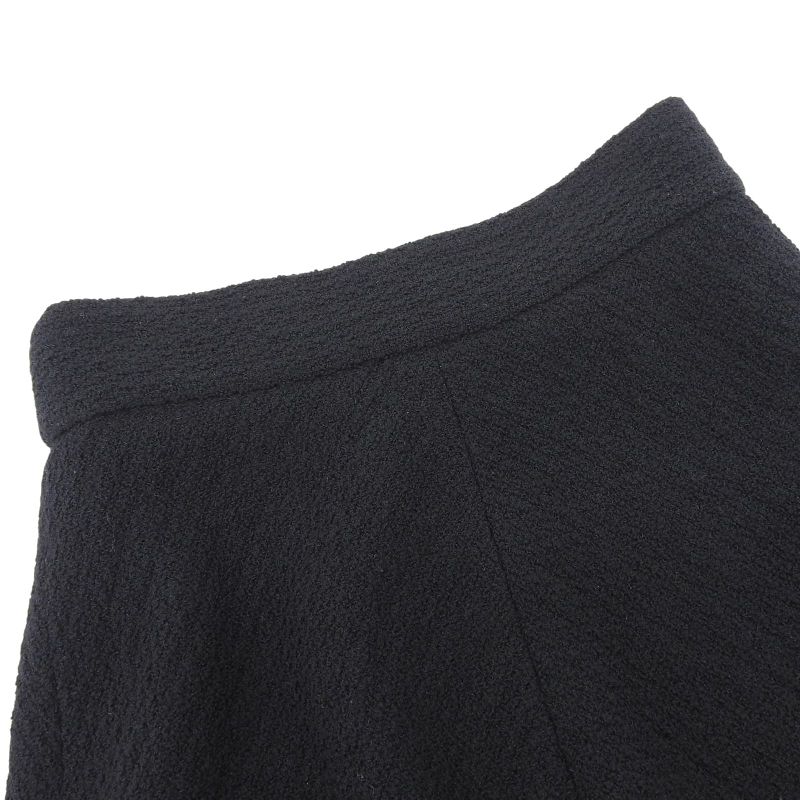 CHANEL P36027 Lined With 100% Silk Coco Mark Buttons Single Color Tweed Skirt