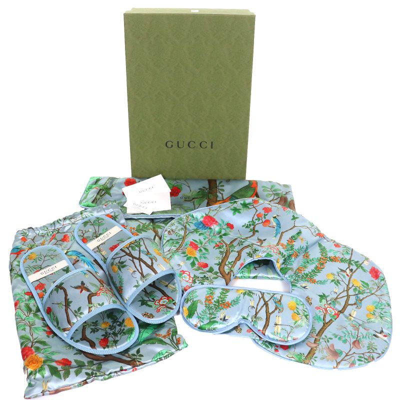 Gucci 662431 100% Silk Botanical Travel Set 3-piece Set Eye Mask Air Pillow