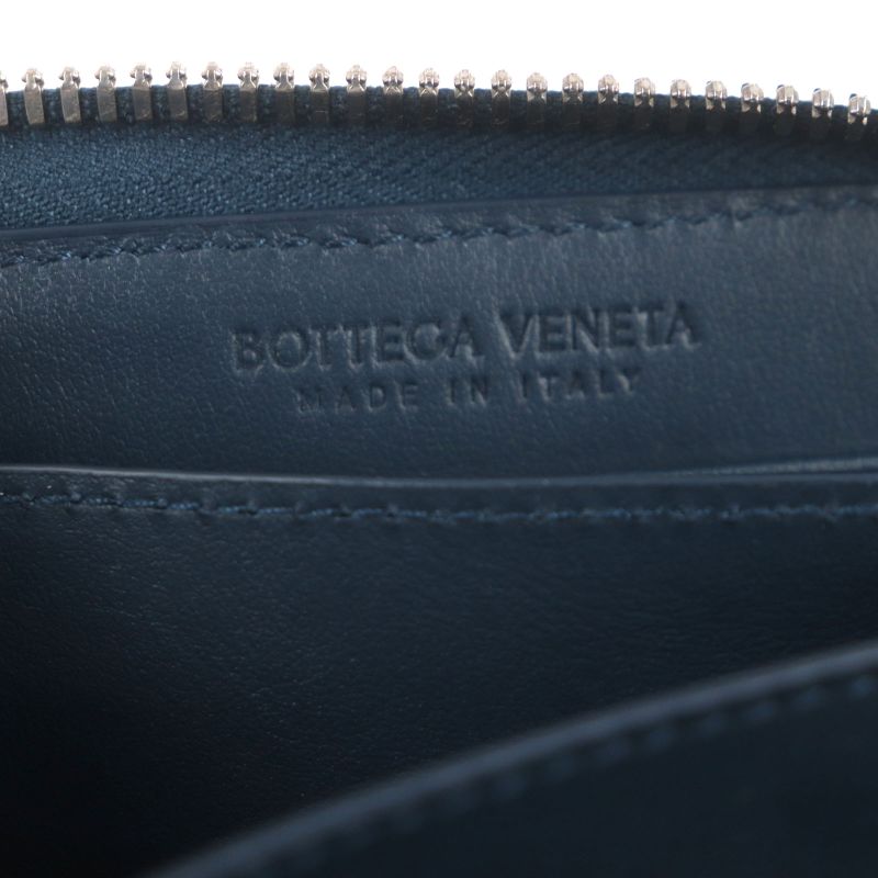  Bottega Veneta 765782 Cassette Square Compact Zip Around