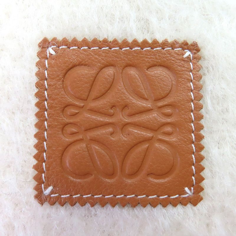 LOEWE F655254x01 Mohair Wool Anagram Logo Leather Patch Fringed Scarf Beige