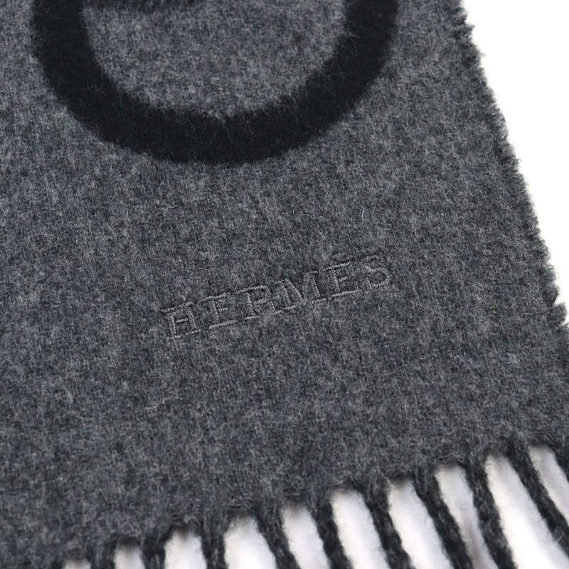 Hermes Enny Moll 100% Cashmere Flannel Gris Cine Cles Jacquard Weave Horse Bit