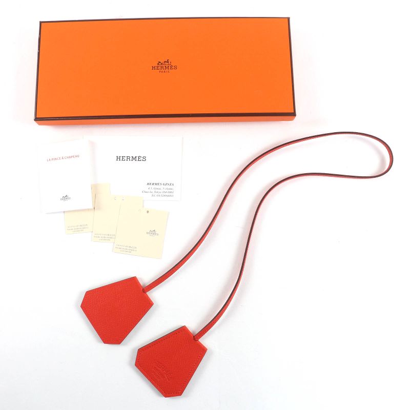 Hermes Hat Clip Capucine Vaux Epson Clochette Current Red-orange With Box Women