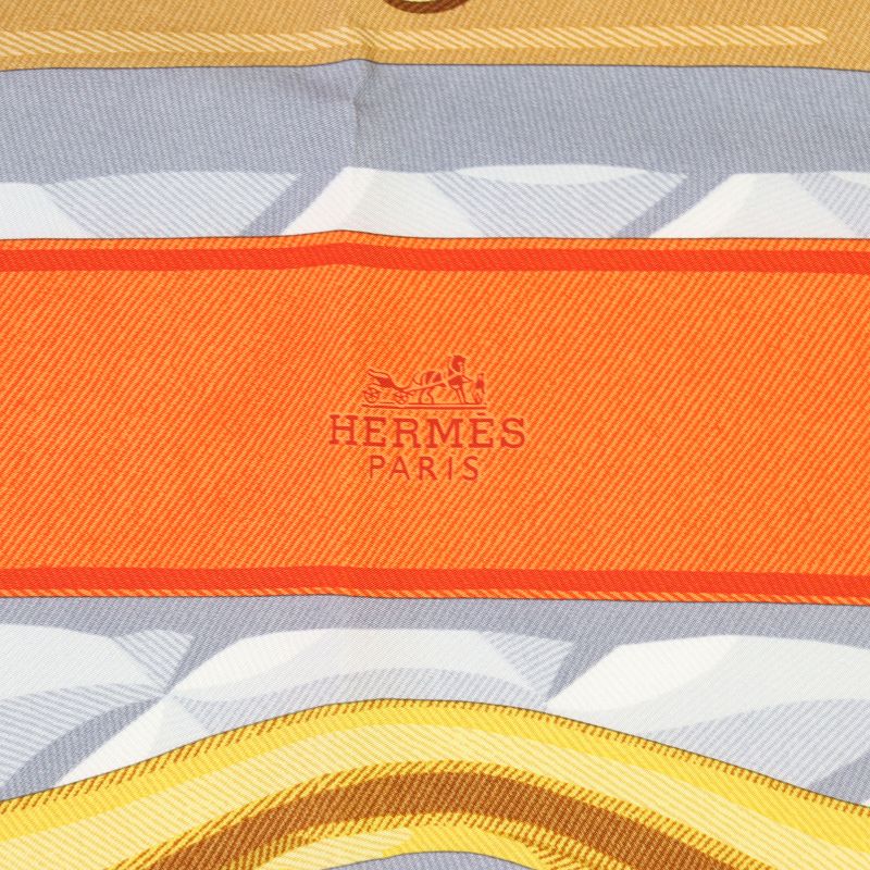Hermes 2025 Carré 90 Botte Composée 100% Silk Vermilion / Gray / Beige Dorée