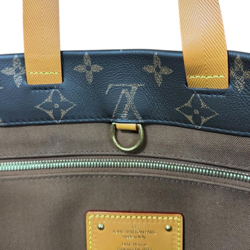 Louis Vuitton Shopper Tote MM Monogram Tote Leather M13928 Brown Women's Louis