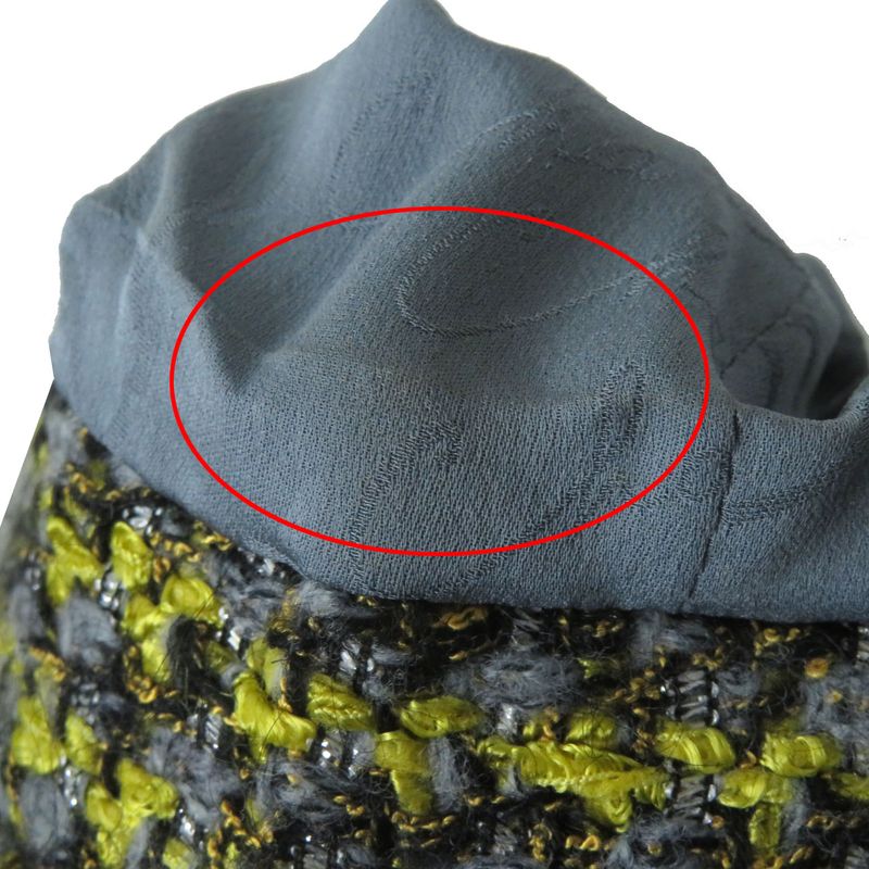 CHANEL P57148 Tweed Coat With Coco Mark Buttons And Coco Mark Belt Yellow And